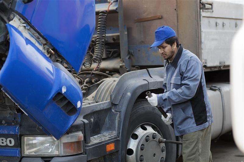 Manutenção de veículo diesel